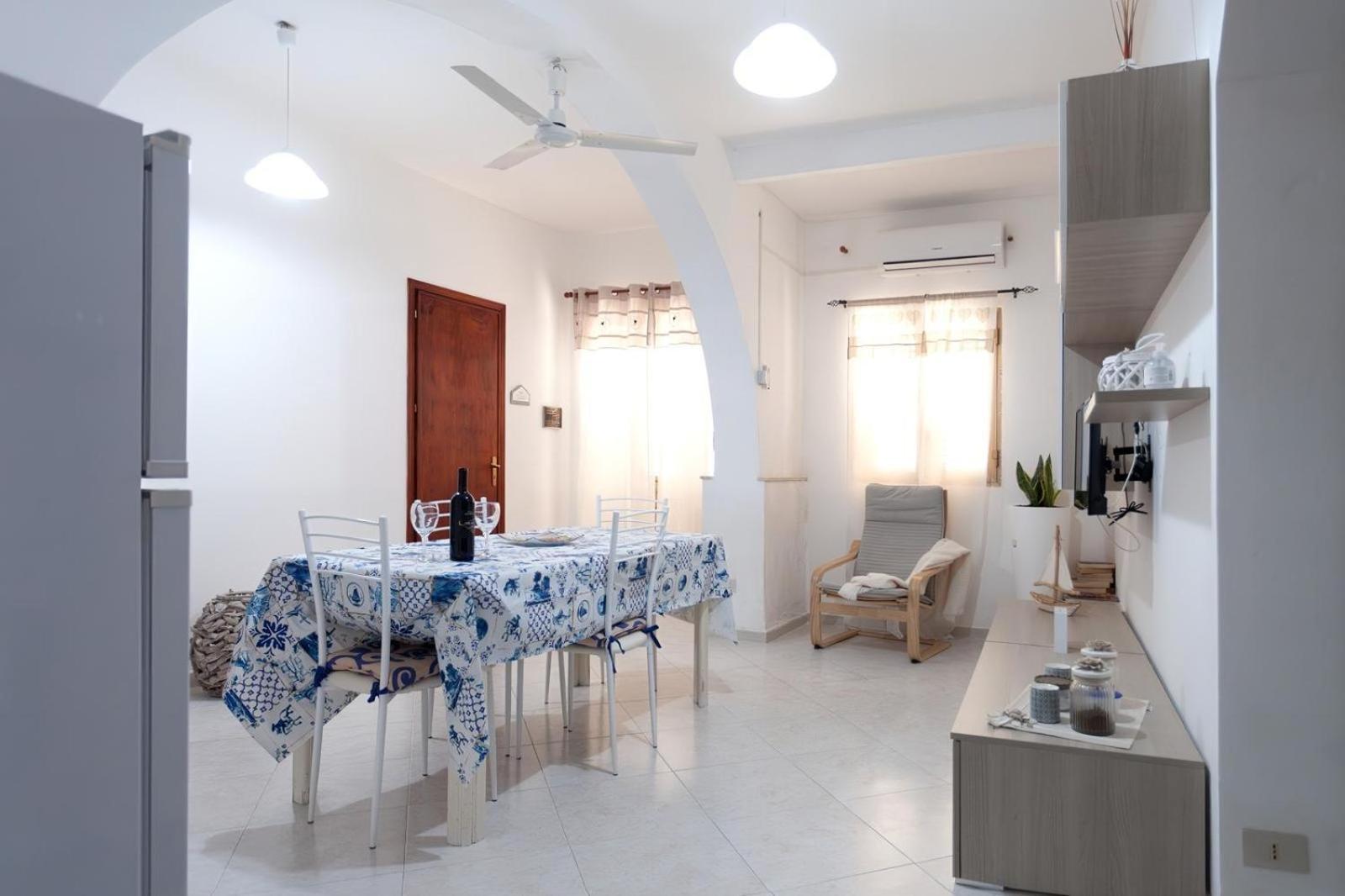 Confortevole Appartamentino Castellammare del Golfo Bagian luar foto